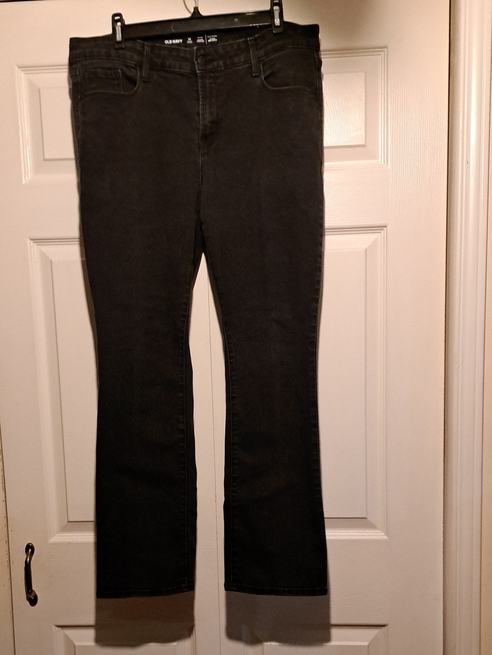 Old NavyWomen's Black Jeans Comfortable fit.\nStretchy soft material